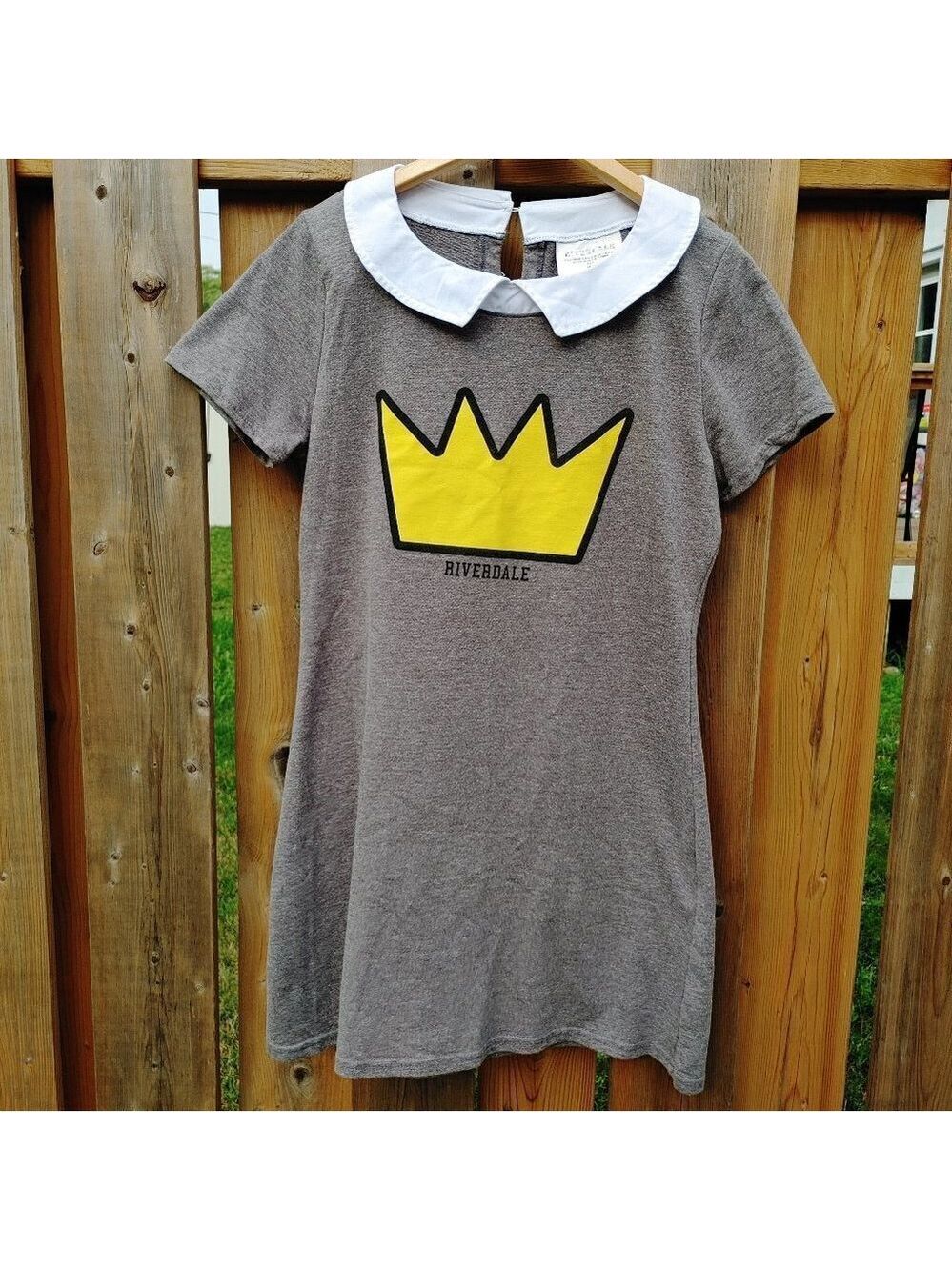 Women's RIVERDALE Dress Size Medium/Large Peter Pan Collar jughead crown